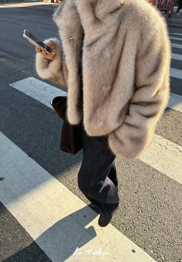 大翻領毛毛短版外套(花花清單)